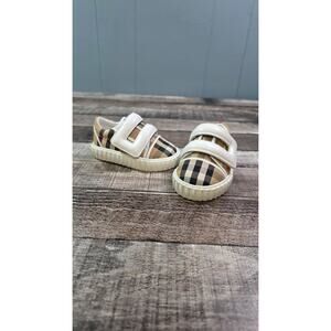 Baby Burberry Vintage Check Cotton and Leather Sneakers With Single Strap 17